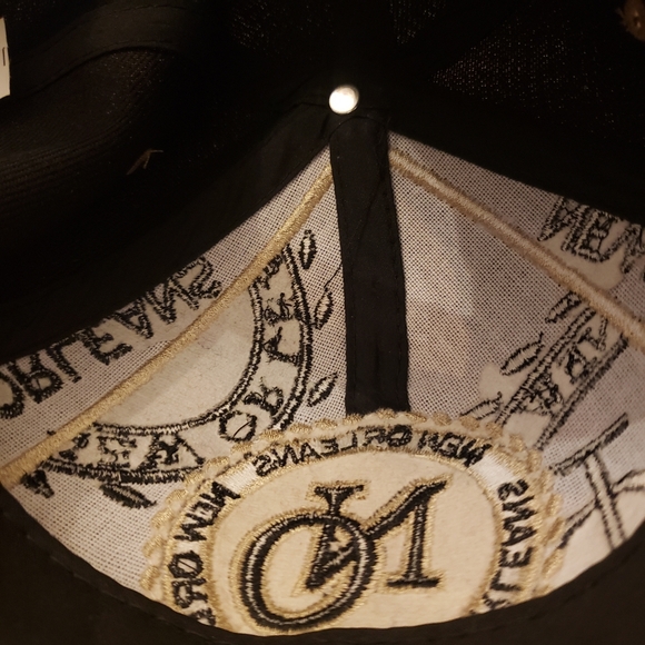 City of New Orleans Hat Black and Gold EUC adjustable ballcap w/ velcro OS - Picture 9 of 9